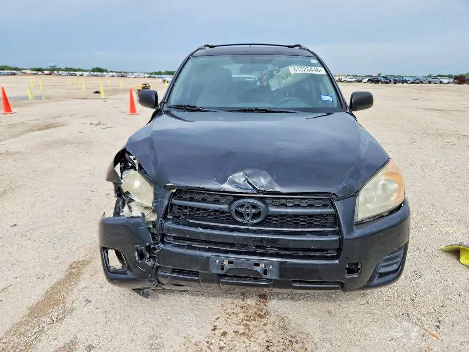 2012 TOYOTA RAV4 BASE  
