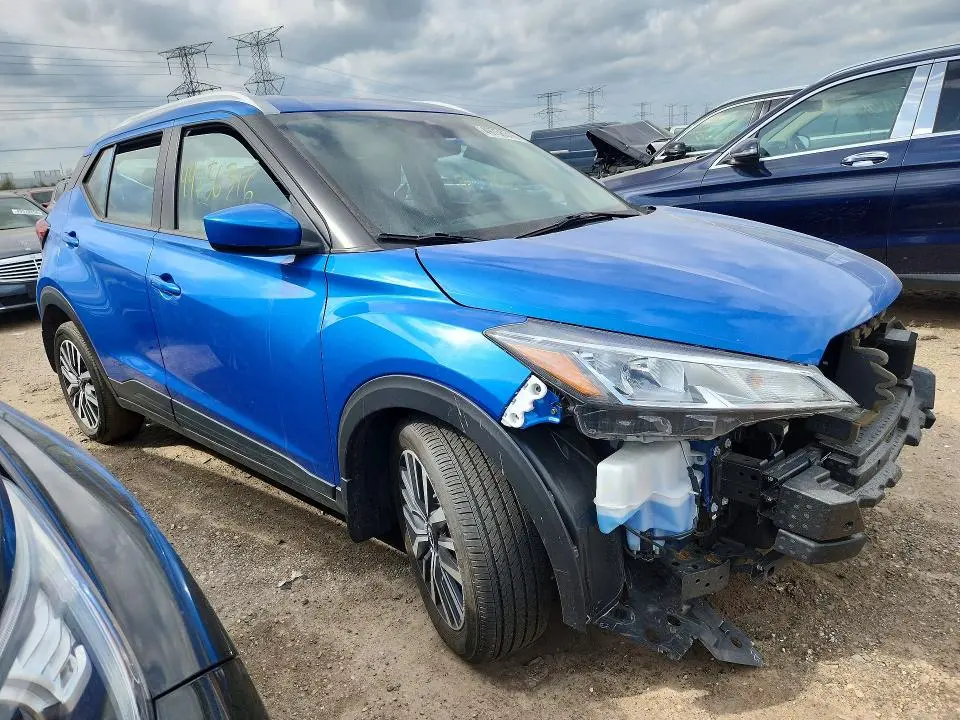 2023 NISSAN KICKS SV  