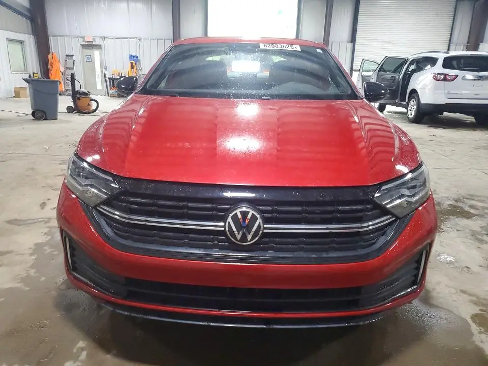 2024 VOLKSWAGEN JETTA SPORT  