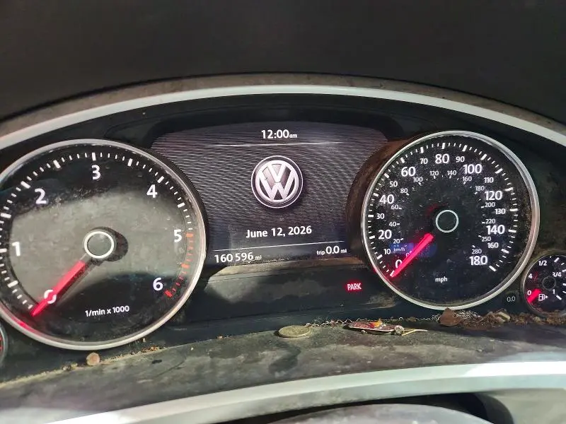 2015 VOLKSWAGEN TOUAREG V6 TDI  