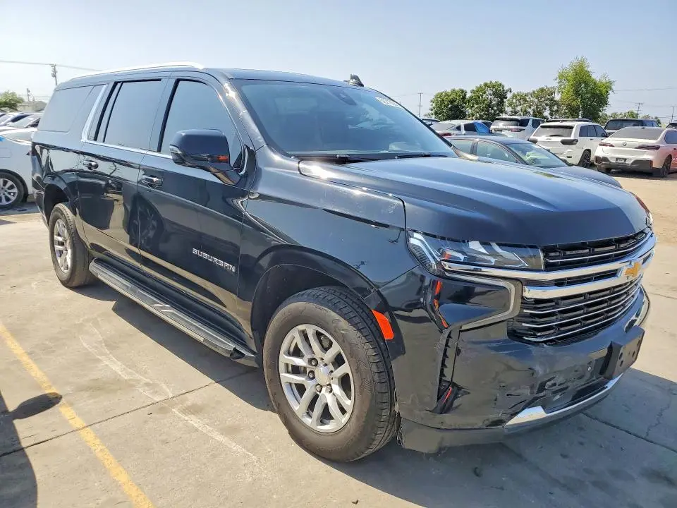 2023 CHEVROLET SUBURBAN C1500 LT  