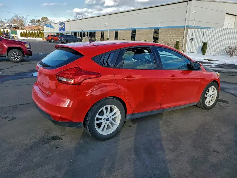2016 FORD FOCUS SE  