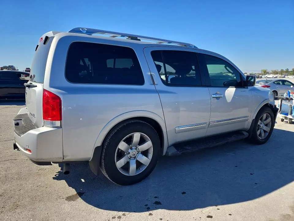 2011 NISSAN ARMADA SV  