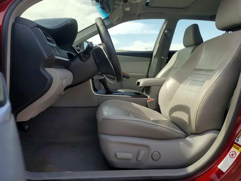 2017 TOYOTA CAMRY XLE  