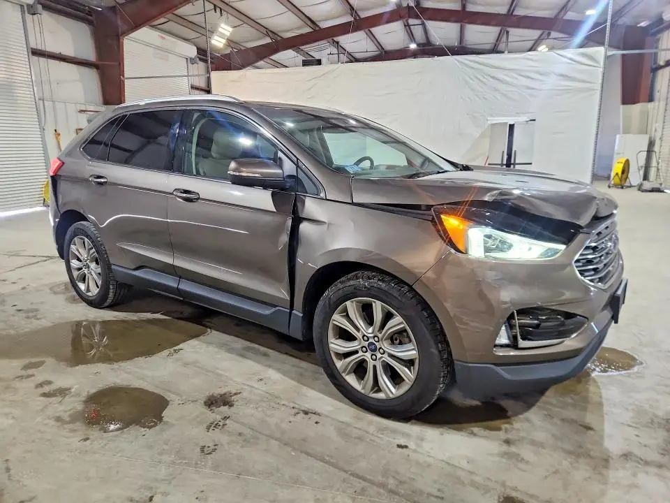 2019 FORD EDGE TITANIUM  