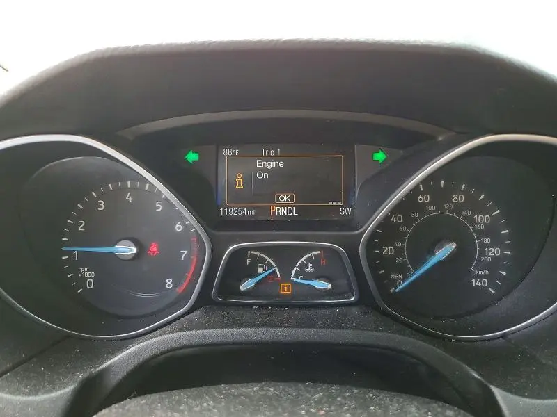 2017 FORD FOCUS SE  