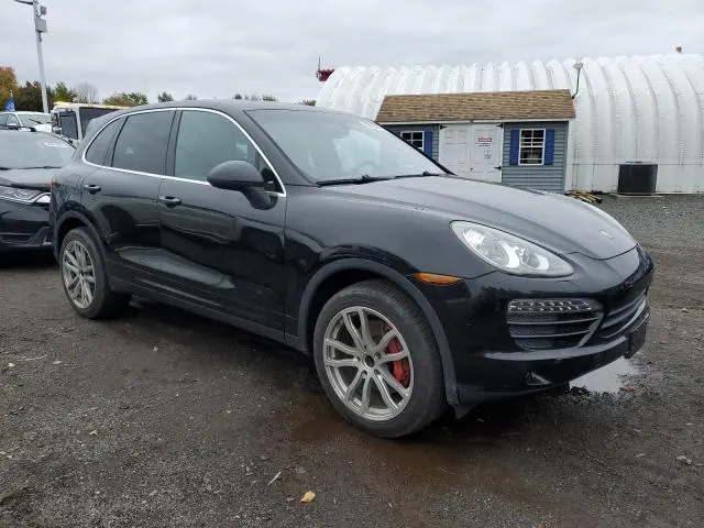 2012 PORSCHE CAYENNE