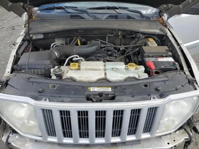2010 JEEP LIBERTY SPORT  