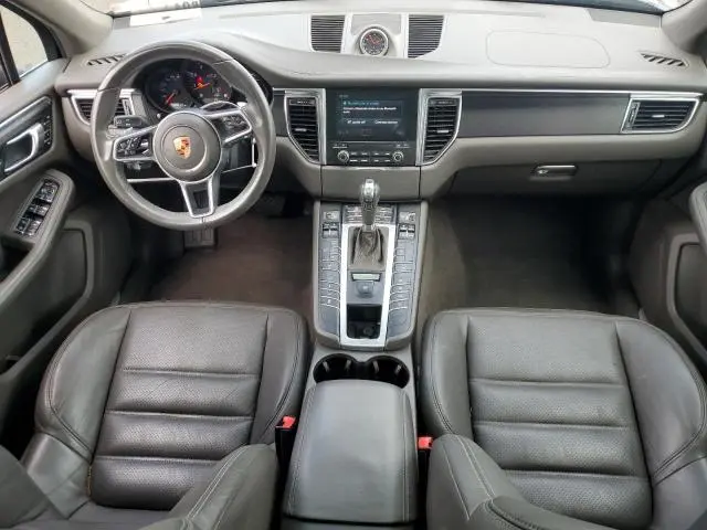2018 PORSCHE MACAN GTS  