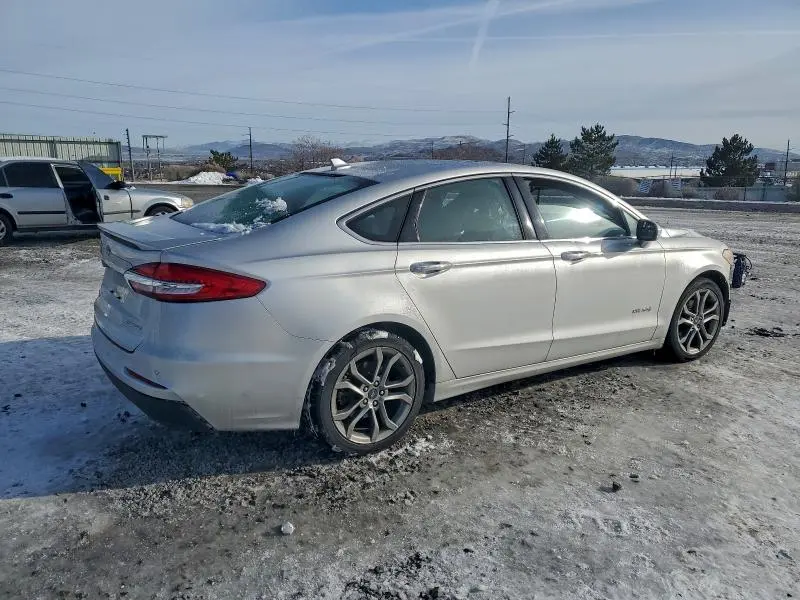 2019 FORD FUSION TITANIUM  