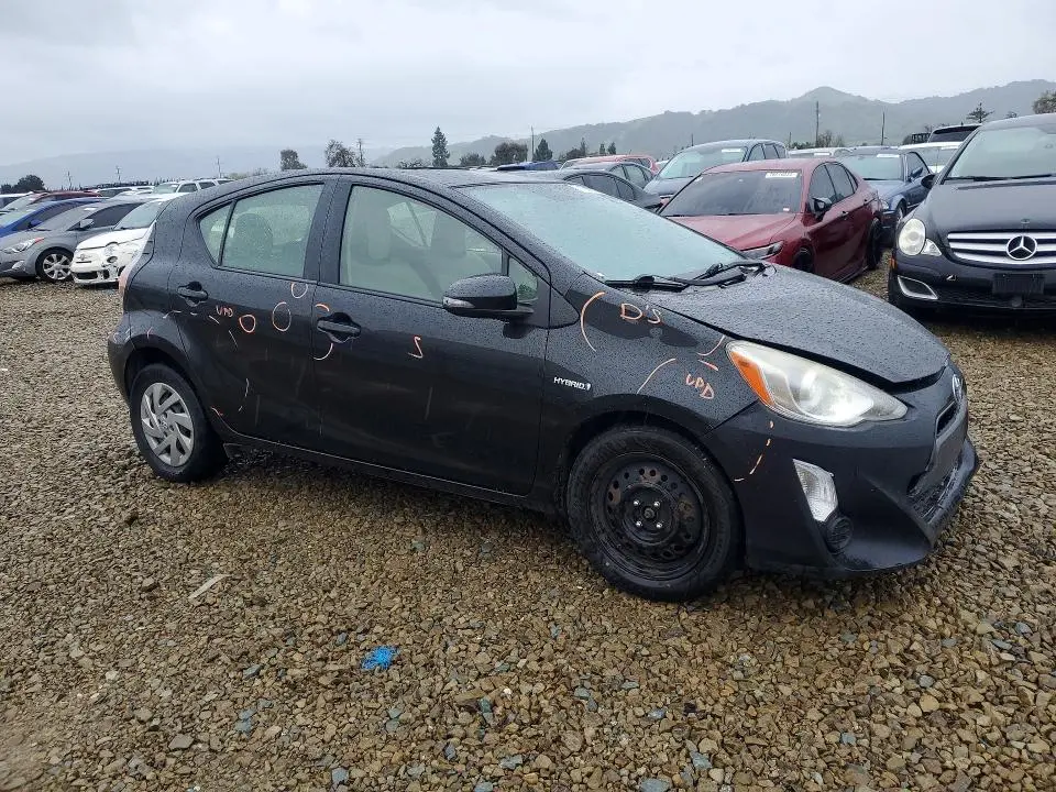 2016 TOYOTA PRIUS C ONE  