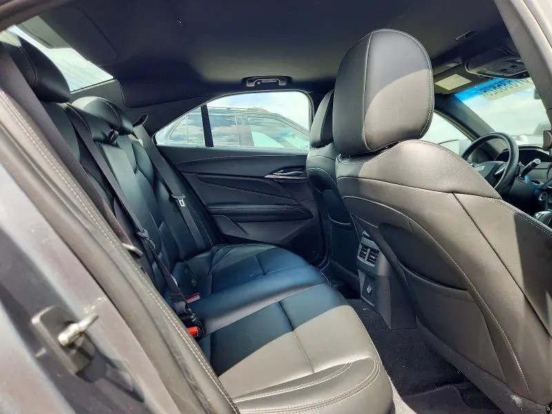 2021 CADILLAC CT4 LUXURY  