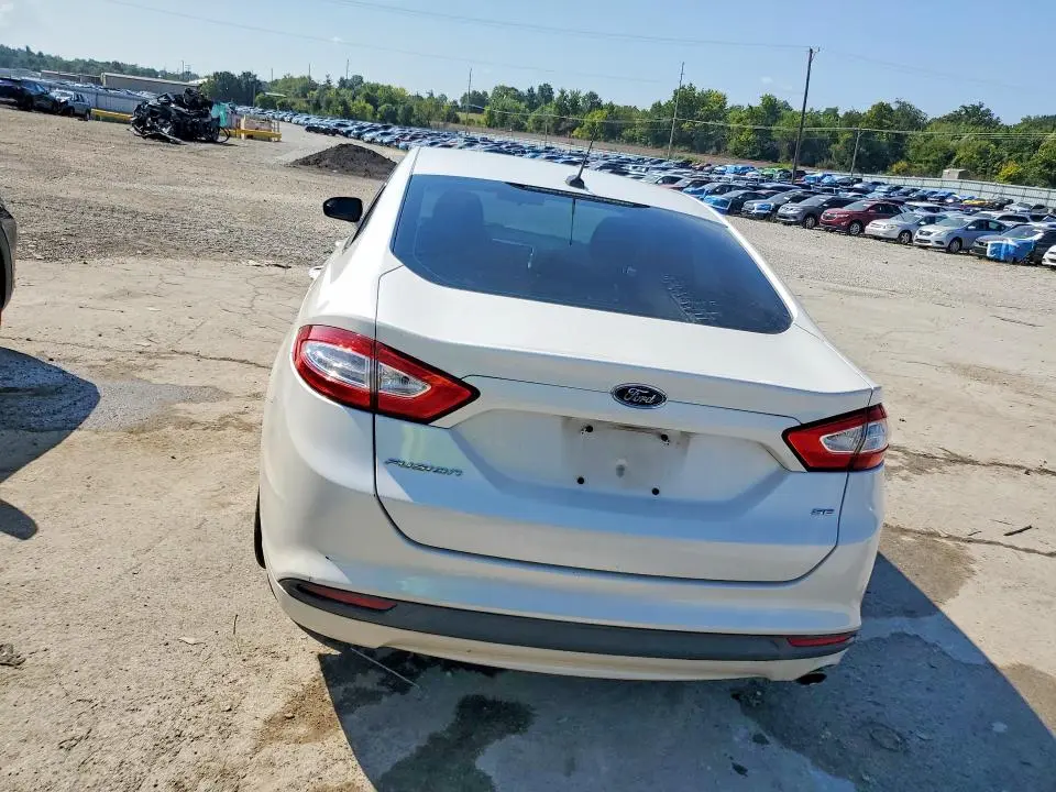 2013 FORD FUSION SE  