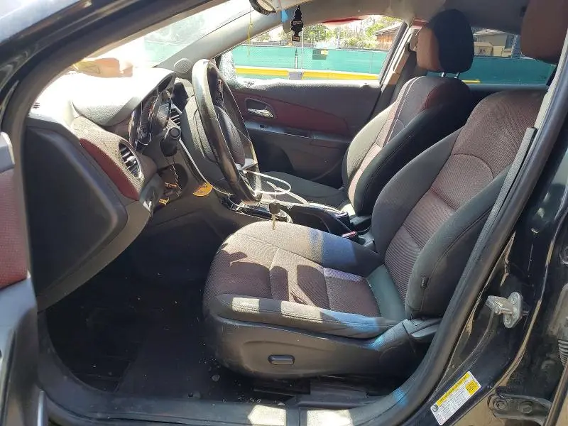 2012 CHEVROLET CRUZE LT  