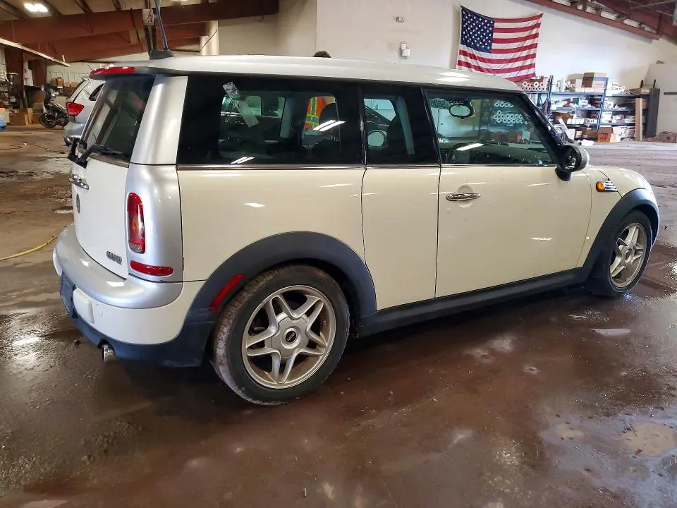 2010 MINI COOPER CLUBMAN  