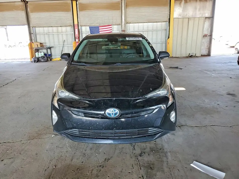 2017 TOYOTA PRIUS THREE TOURING  