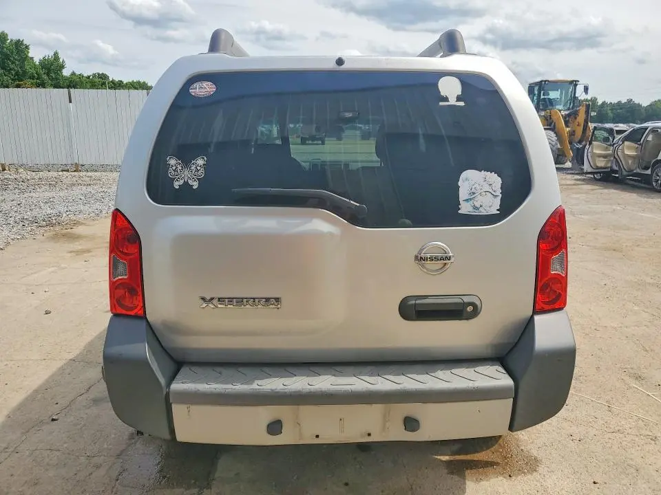 2010 NISSAN XTERRA X  