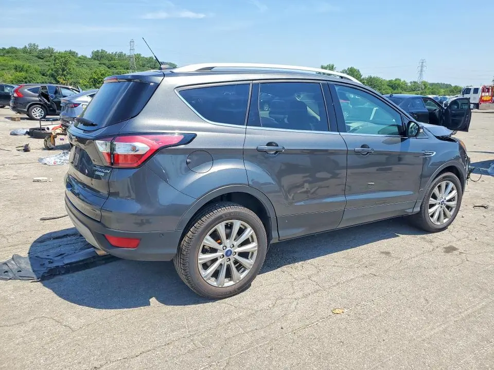 2018 FORD ESCAPE TITANIUM  