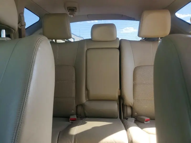 2014 NISSAN MURANO LE  