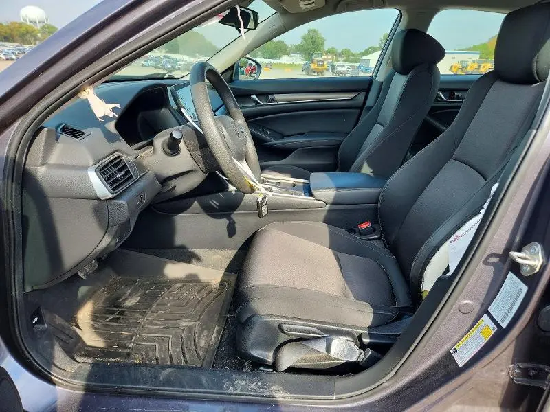 2018 HONDA ACCORD LX  