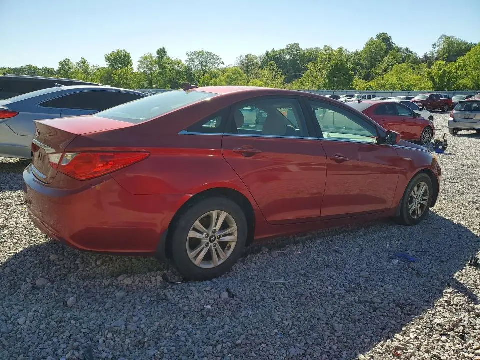 2013 HYUNDAI SONATA GLS  