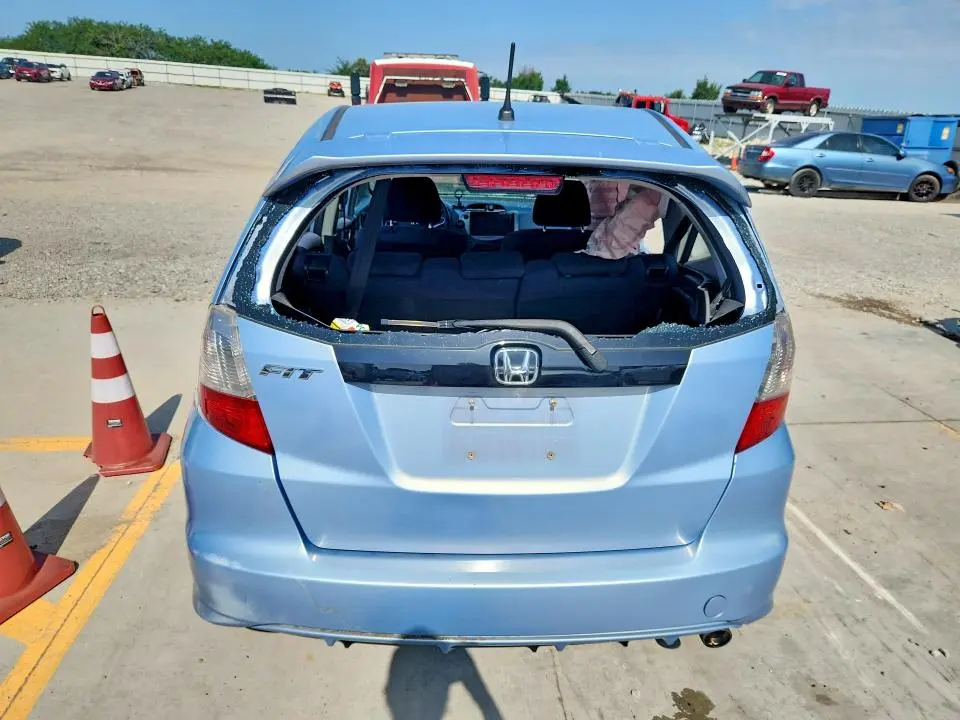 2010 HONDA FIT SPORT  