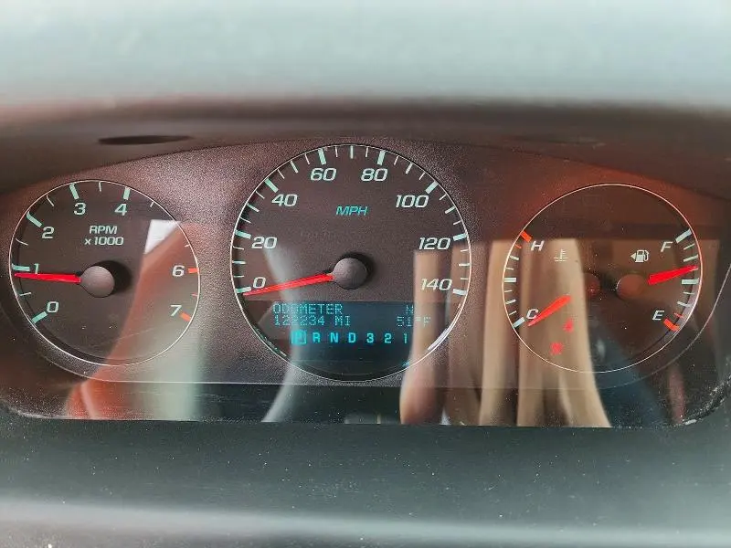 2010 CHEVROLET IMPALA LT  