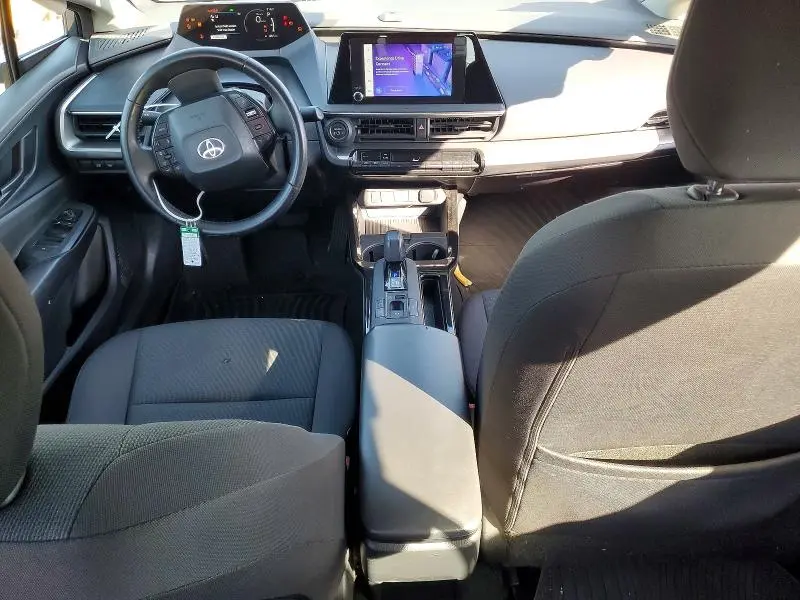 2024 TOYOTA PRIUS LE  