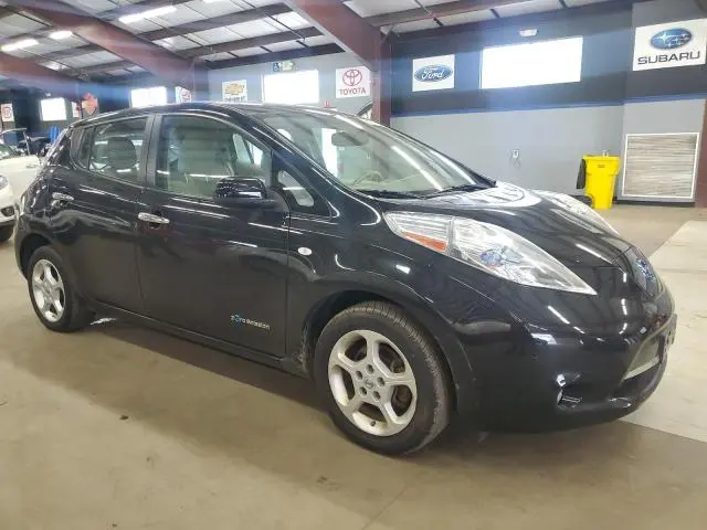 2012 NISSAN LEAF SV