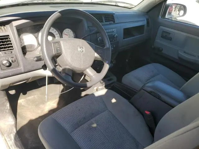 2011 DODGE DAKOTA ST  