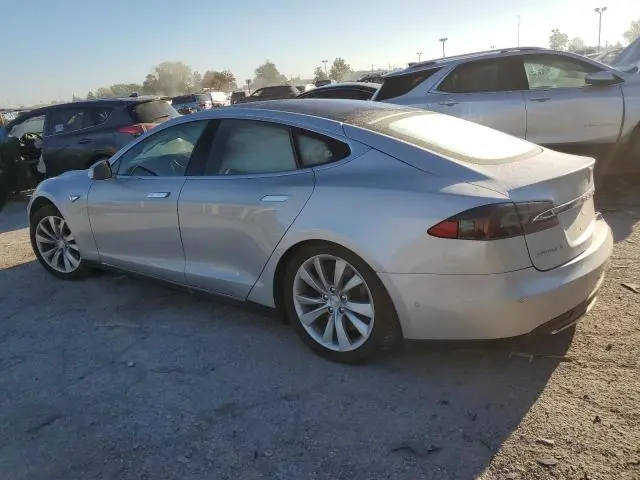 2015 TESLA MODEL S P85D  