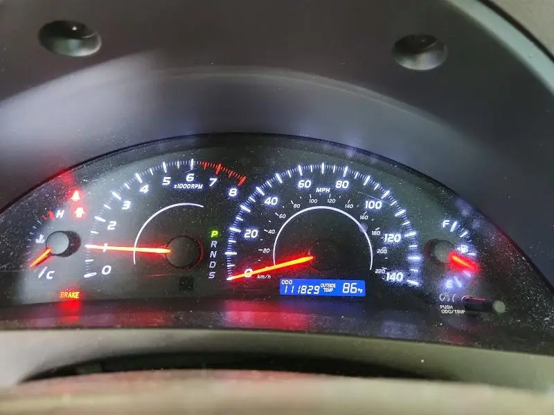 2011 TOYOTA CAMRY LE  