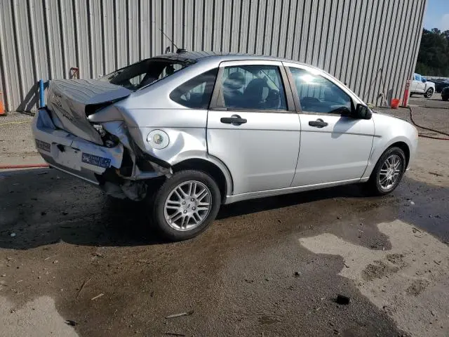 2011 FORD FOCUS SE  