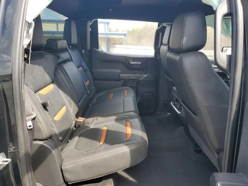 2021 GMC SIERRA K1500 AT4  