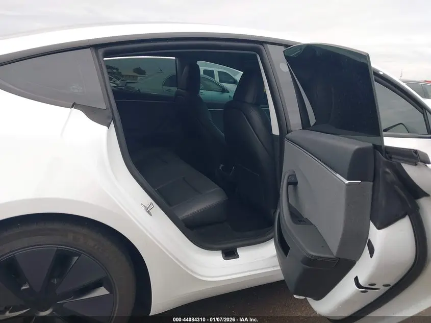 2025 TESLA MODEL 3 LONG RANGE REAR-WHEEL DRIVE/STANDARD REAR-WHEEL DRIVE