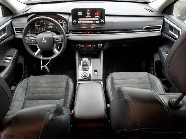 2023 MITSUBISHI OUTLANDER SE  