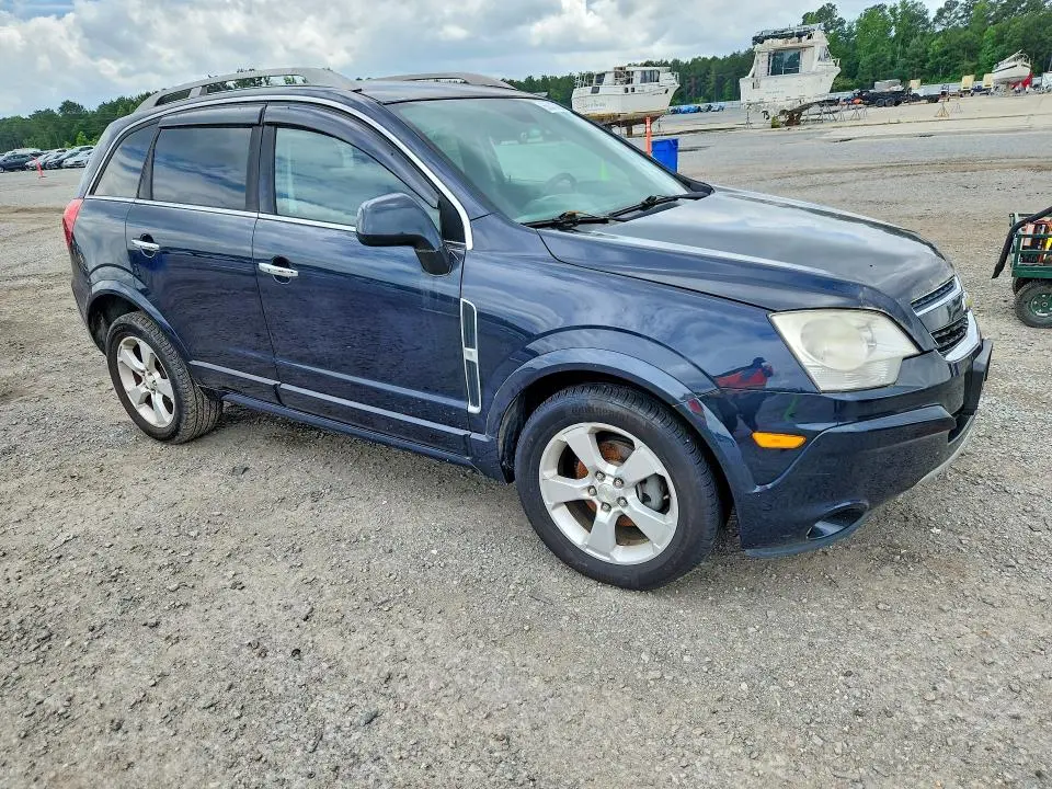 2014 CHEVROLET CAPTIVA LT  