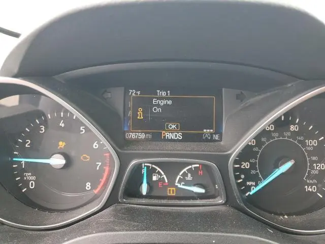 2017 FORD ESCAPE SE  