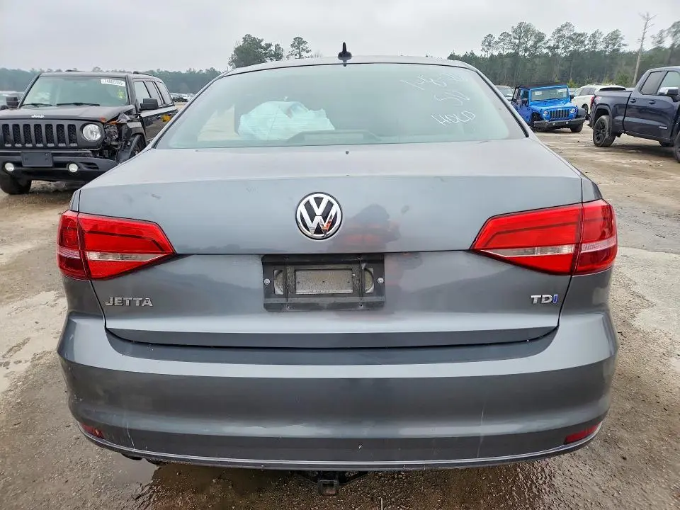 2015 VOLKSWAGEN JETTA TDI  