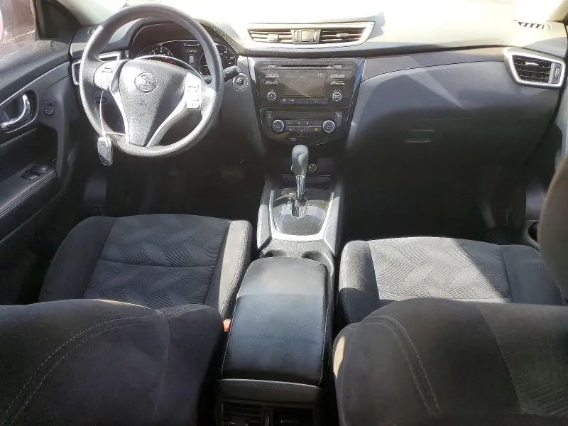2014 NISSAN ROGUE SV  