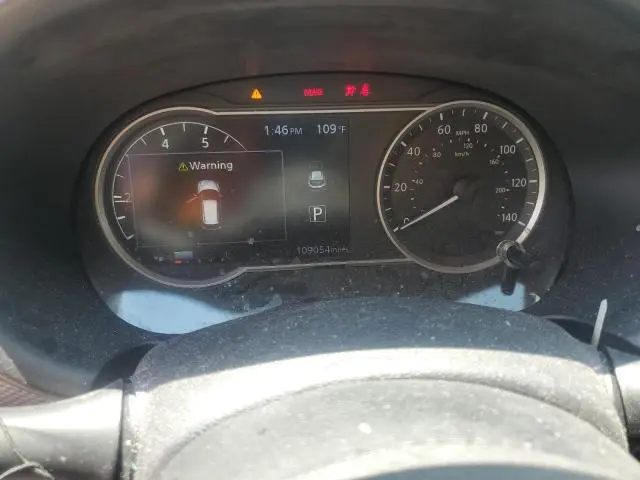2019 NISSAN KICKS S  