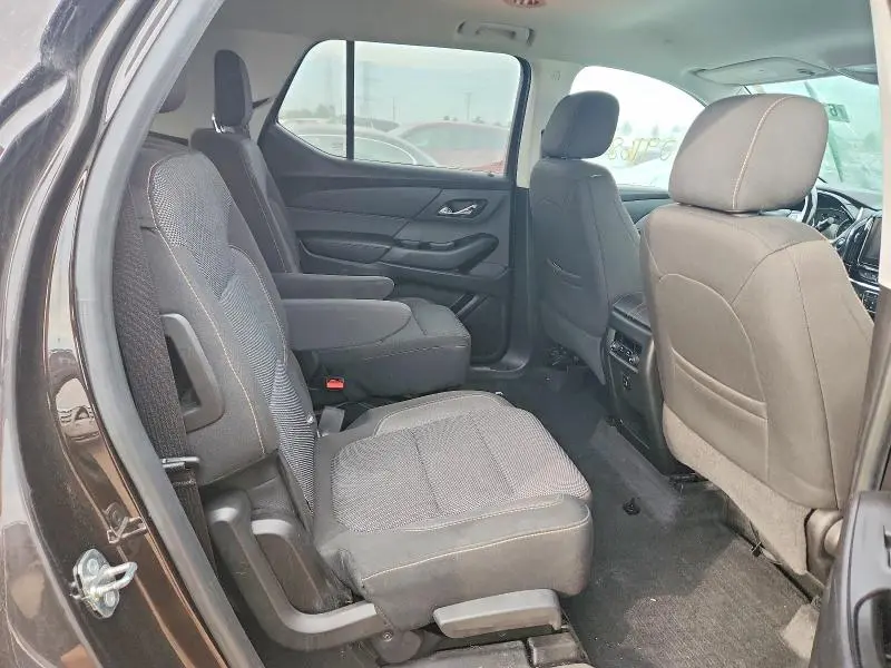 2018 CHEVROLET TRAVERSE LT  