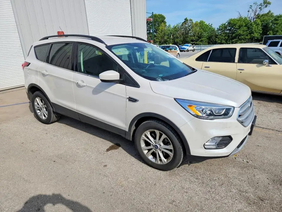 2019 FORD ESCAPE SEL  