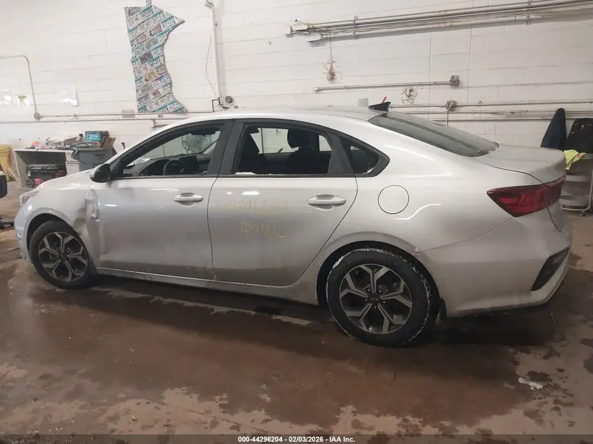 2019 KIA FORTE LXS