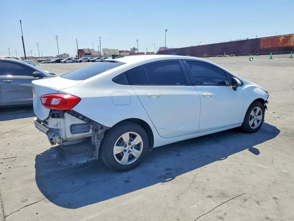 2018 CHEVROLET CRUZE LS  
