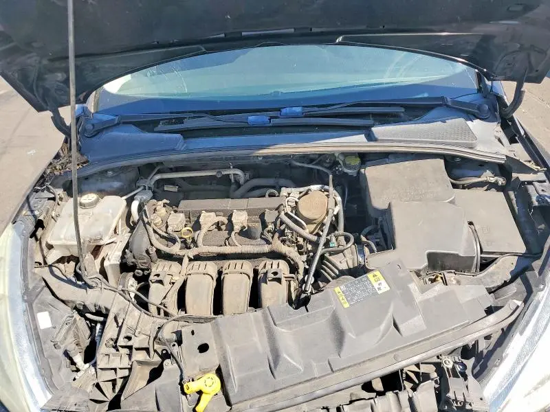 2022 FORD FOCUS SE  