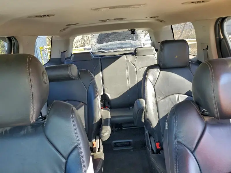 2015 GMC ACADIA SLT-1  