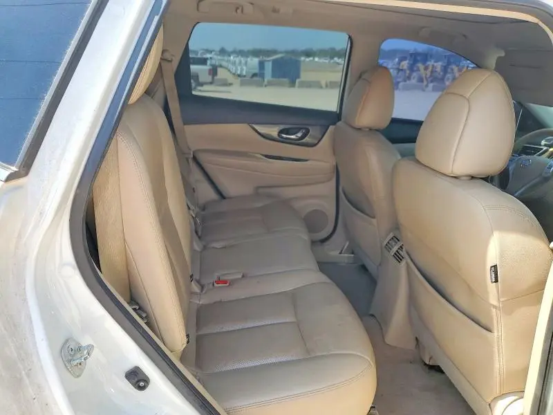 2015 NISSAN ROGUE SL  