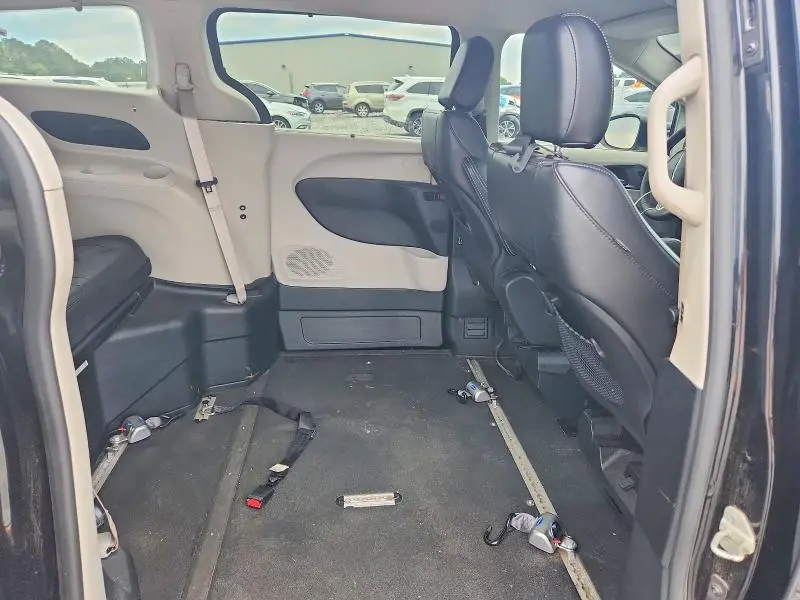 2023 CHRYSLER PACIFICA TOURING L  