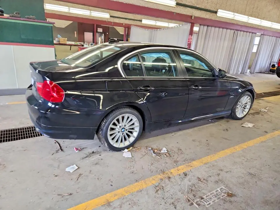 2011 BMW 335 XI  